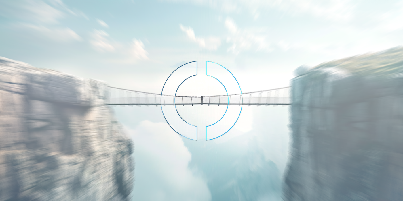 Eine Hängebrücke spannt sich zwischen zwei Felsklippen und symbolisiert, wie EMPORIAS als verbindendes Element komplexe Herausforderungen überwindet und nachhaltige Lösungen schafft.