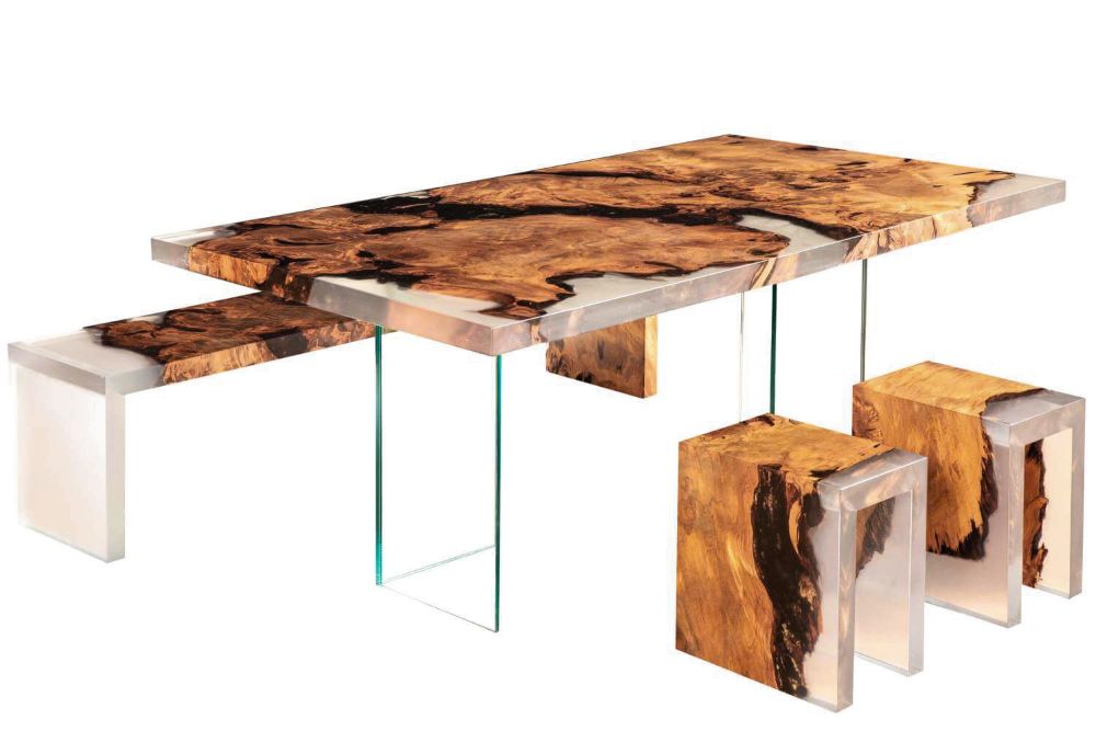 Designmöbel als exklusiver Designertisch und individuelles Möbel als Rarität, echtes Unikat und langlebige Sachwertanlage nach Maß handgefertgt