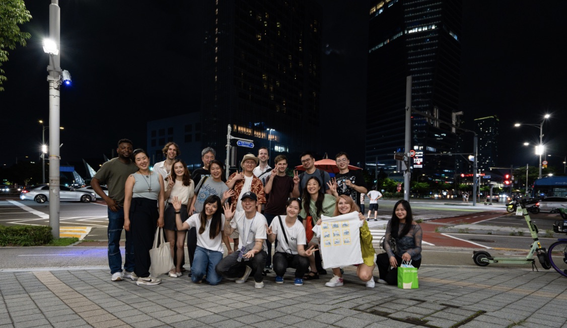 Incheon Summer Workation participants gathered in Songdo at night