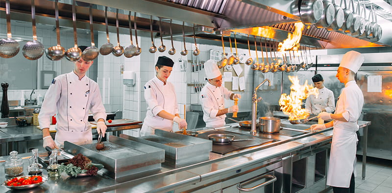 Why Do Hotels Choose Unified Paper & Packaging for Their Kitchen and Cleaning Supplies