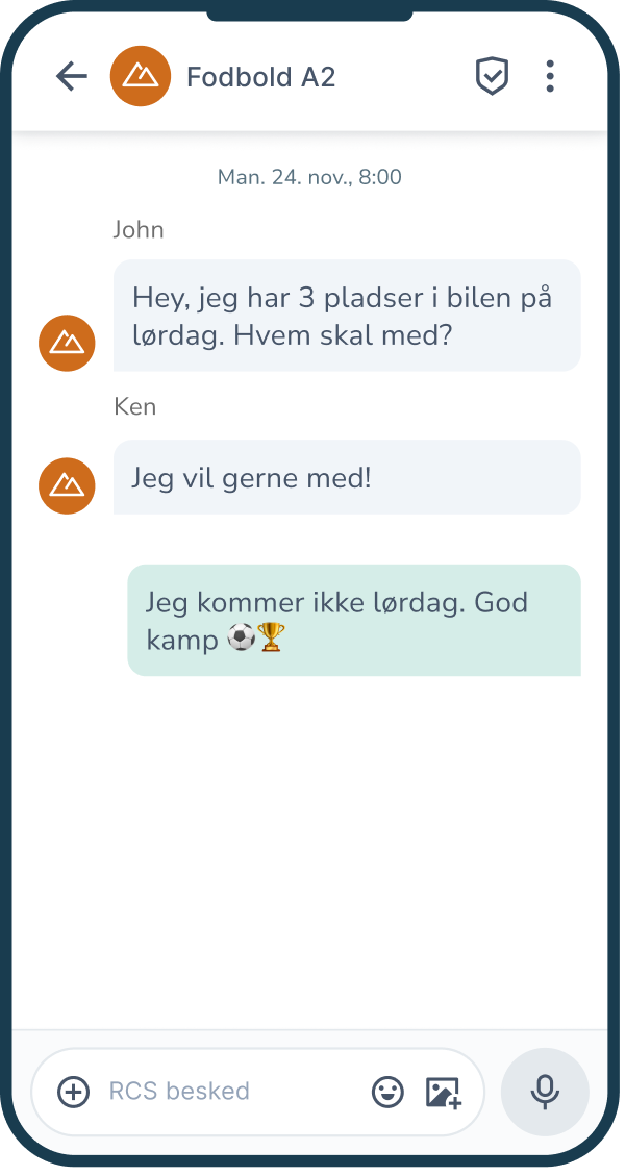 RCS gruppebesked mellem 3 personer, der planlægger kørsel.