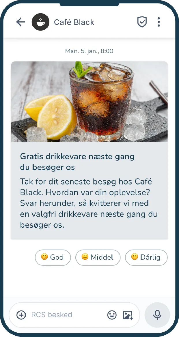RCS-besked fra en Café med et spørgeskema der spørger ind til kundens seneste besøg med tre svarmuligheder: God, Middel, Dårlig.