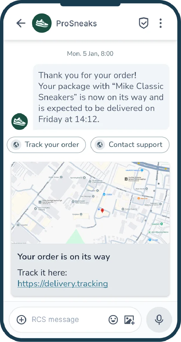 RCS-melding fra en nettbutikk med ordrebekreftelse, sporingsknapp, supportknapp og kort med leveringslenke.