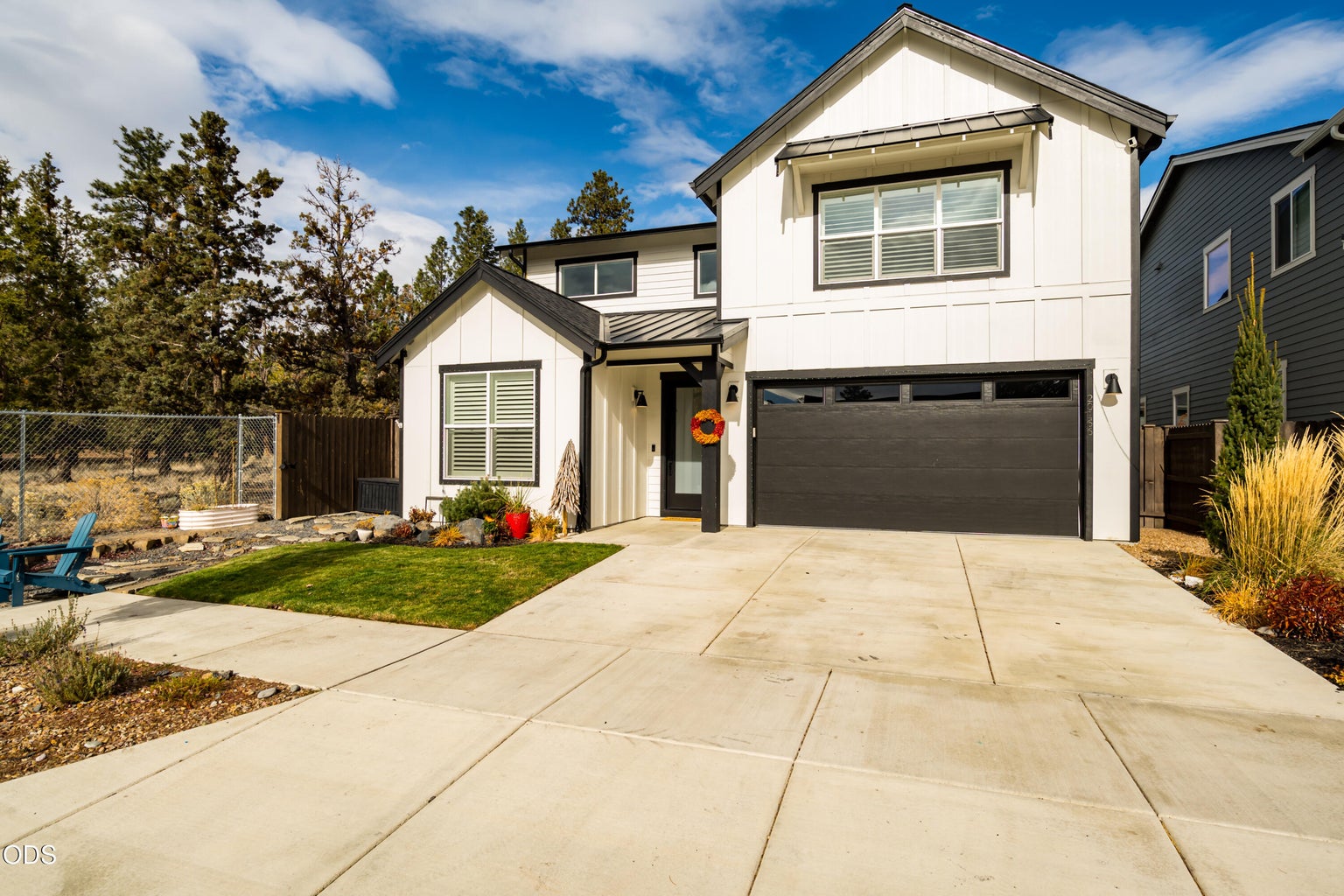 Front exterior of 2008 NE Cradle Mountain Way in Bend, Oregon