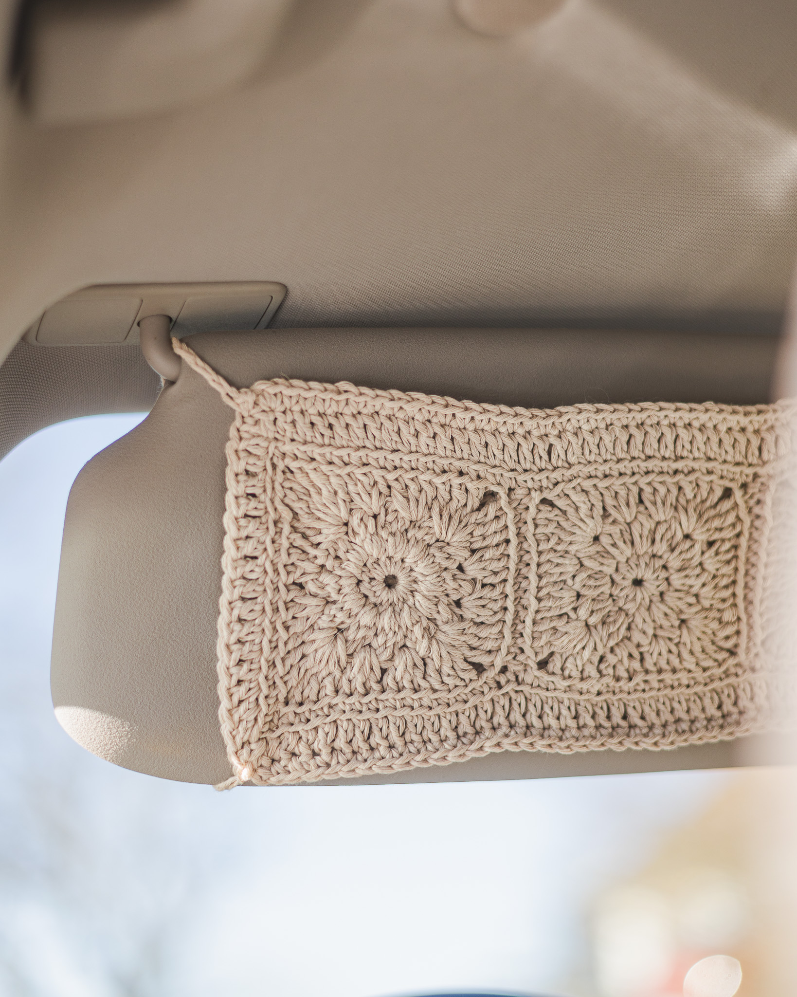 Crochet sunscreen pocket “Disa”