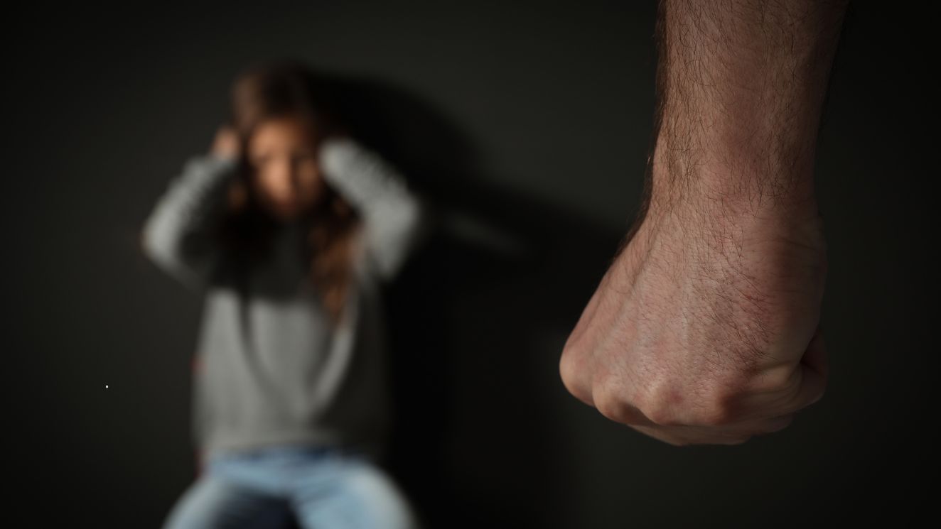 familievold, vold i nære relasjoner