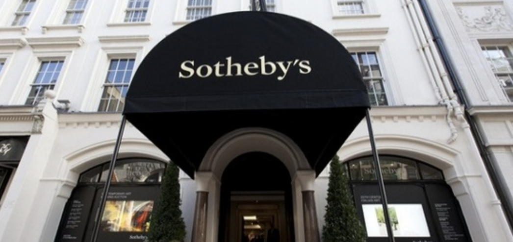 Klimt-portret verbreekt modern-kunstrecord bij Sotheby’s