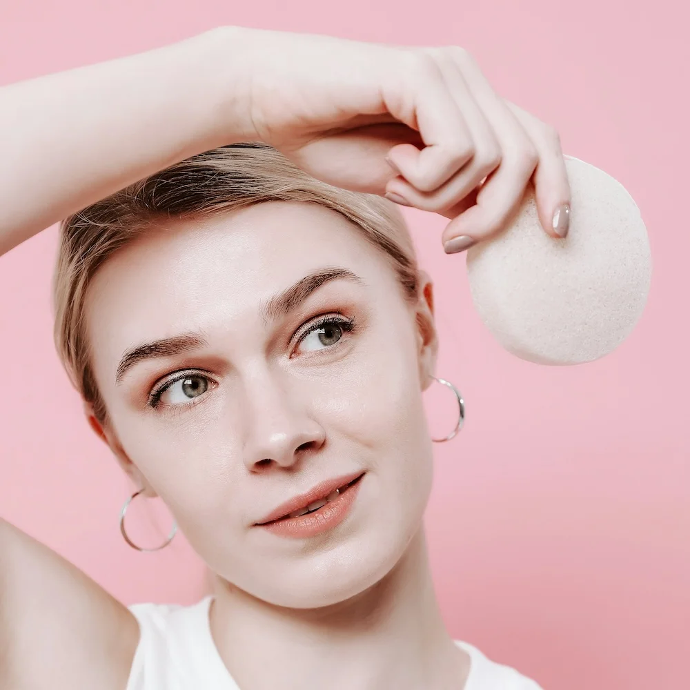 5 самых недорогих и эффективных средств для удаления макияжа