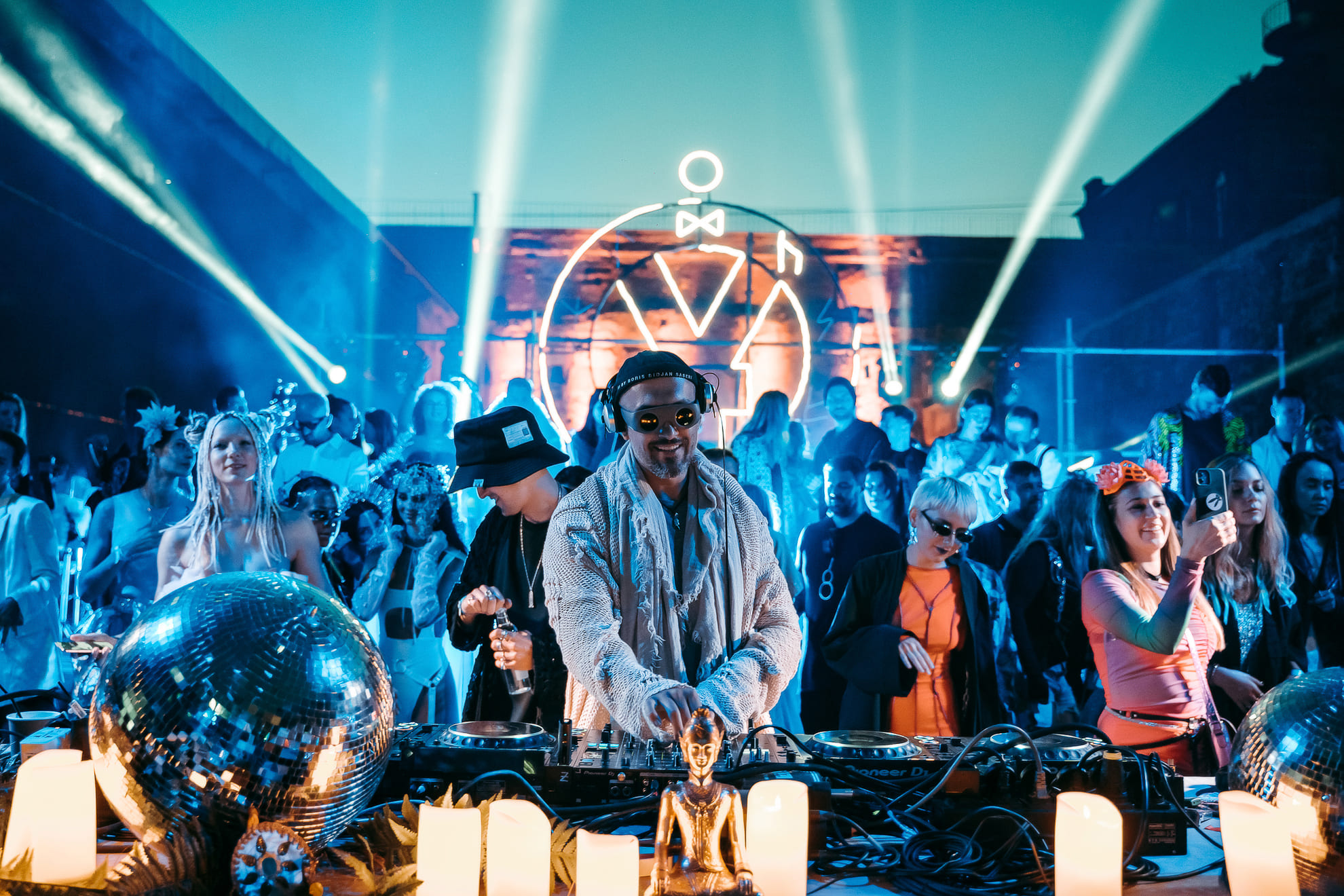18 июля едем в Петербург: стали известны первые хэдлайнеры ODYSSEY FESTIVAL