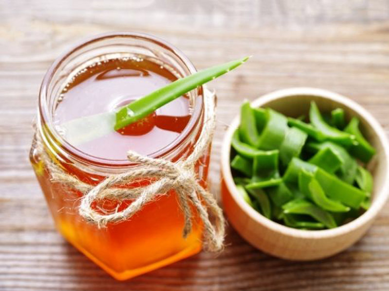 Chữa yếu sinh lý bằng mật ong và nha đam đơn giản nhưng hiệu quả