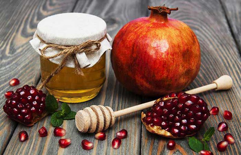 Nước ép lựu mật ong vừa cải thiện sinh lý vừa tăng chất lượng tinh trùng
