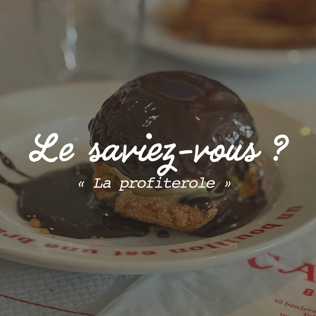 Profiterolles servies dans une assiette au restaurant la Cantine Bouillon