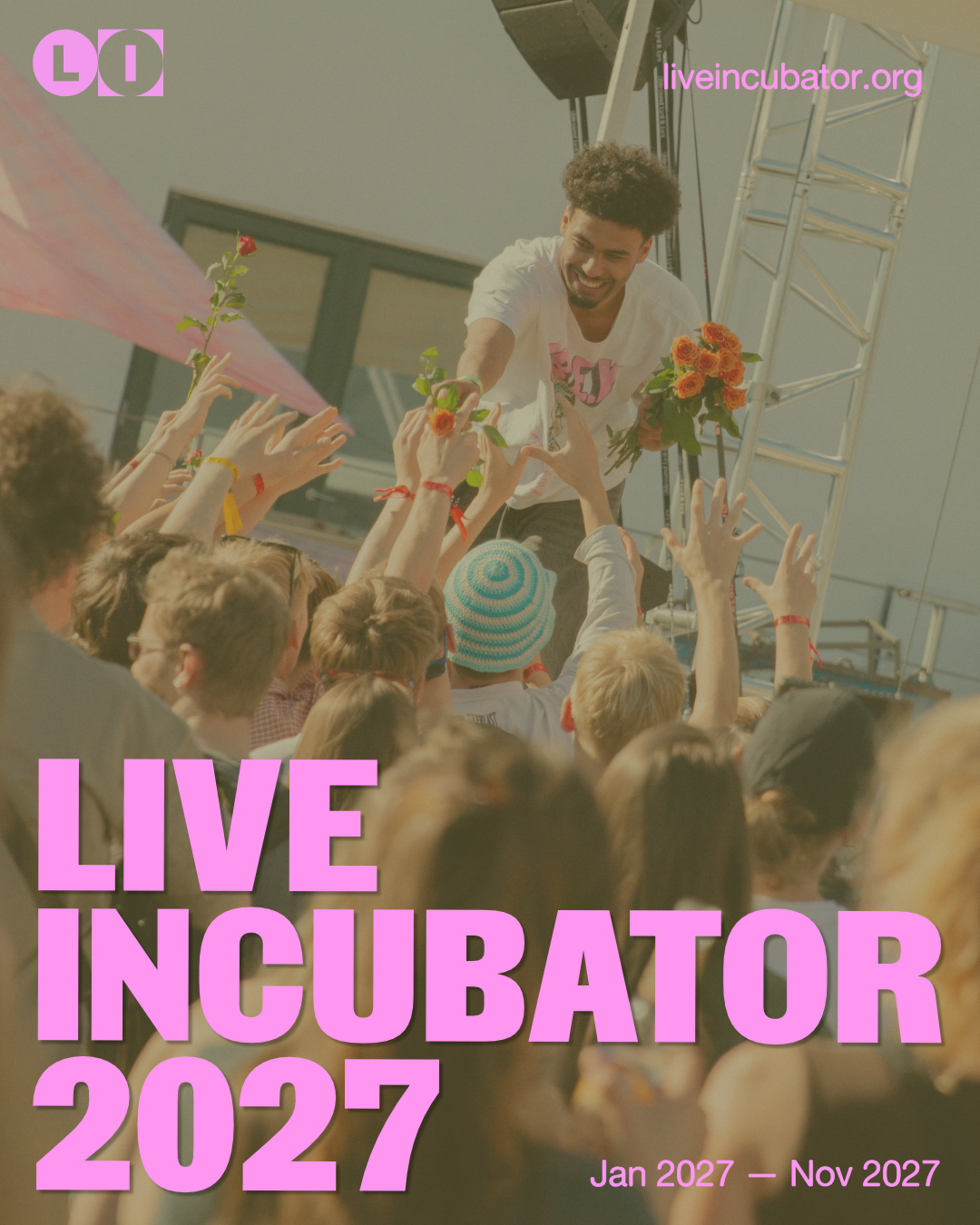 © Live Incubator