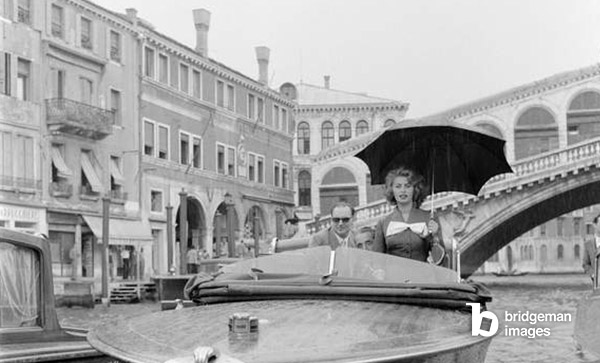 THE ACTRESS SOPHIA (Sofia) LOREN IN VENICE - 1955 Arici
