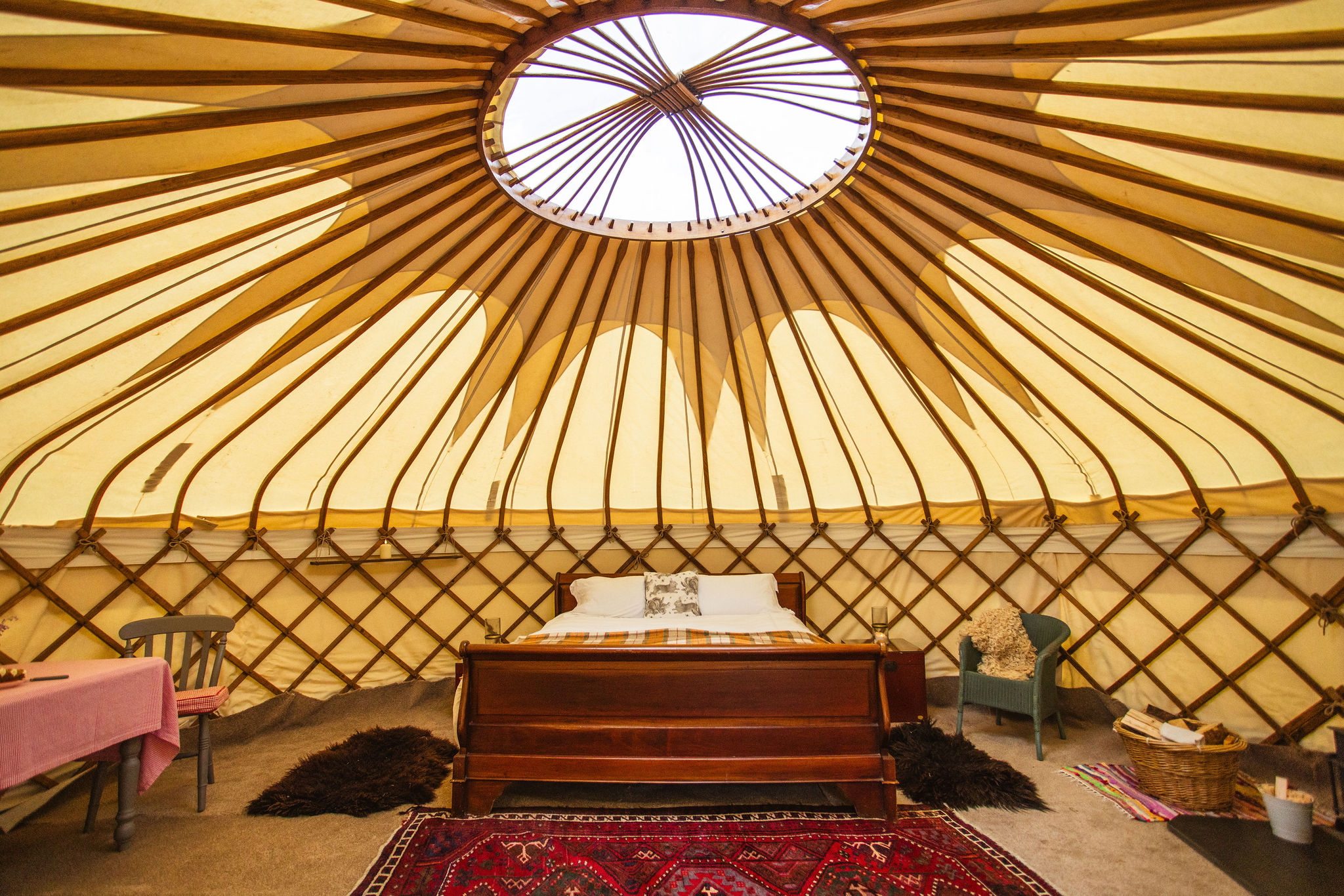 Great Links — super-king bed under canvas, Borough Farm, Devon