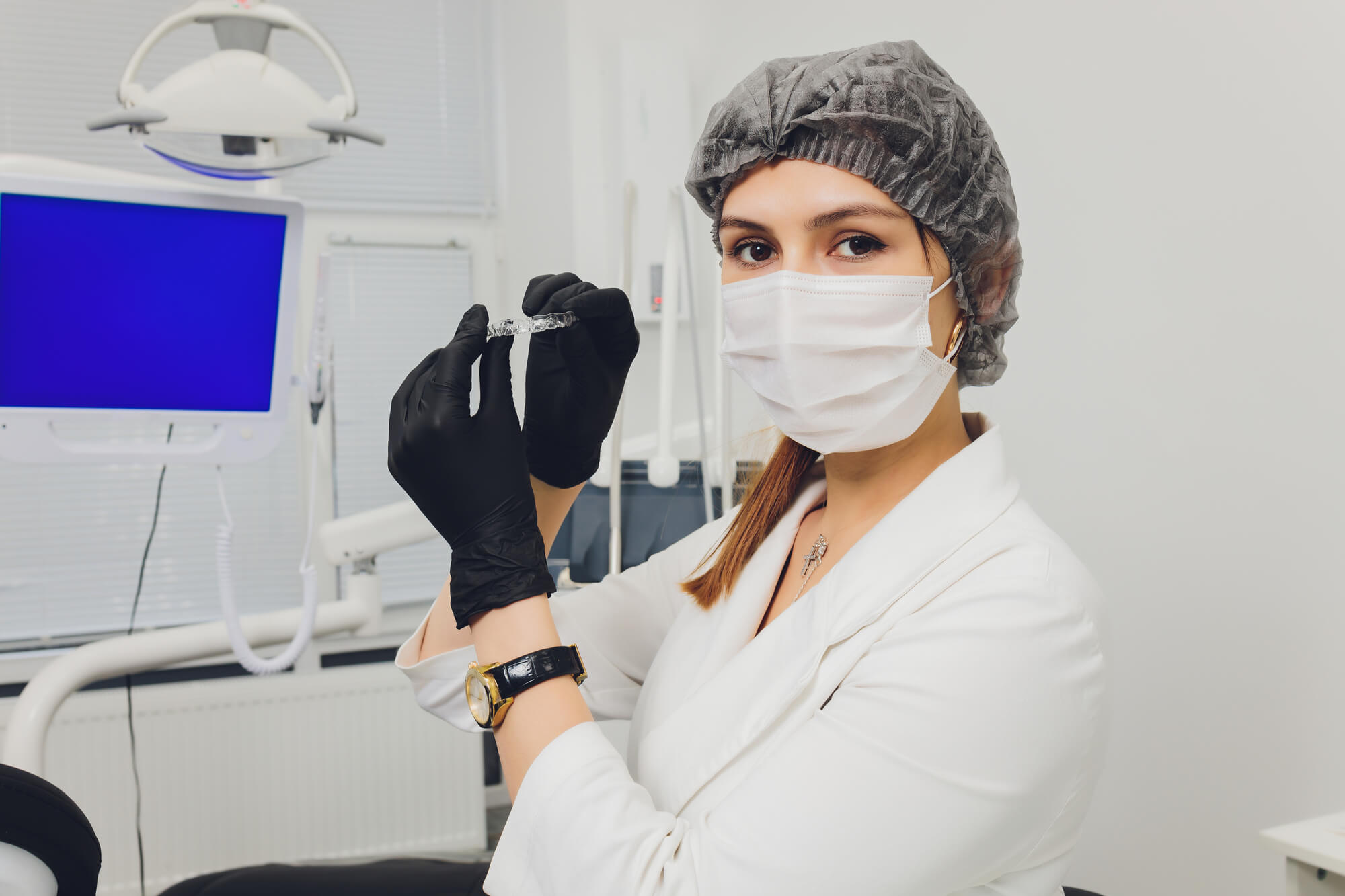Dentist shows Invisalign® in Pompano Beach