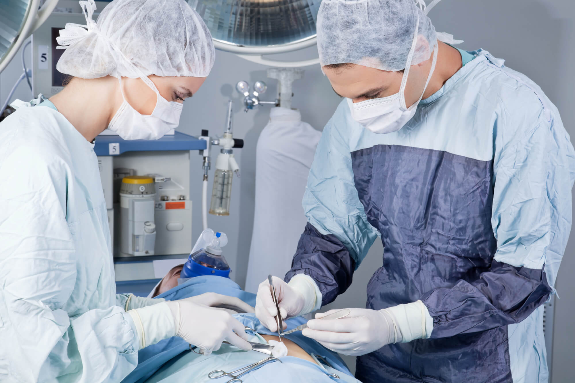 prosthodontists in Pompano Beach treats patient