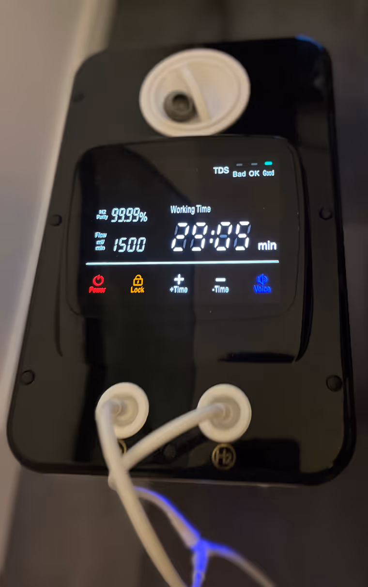 Displayet for maskinen som bruges til hydrogenbehandling