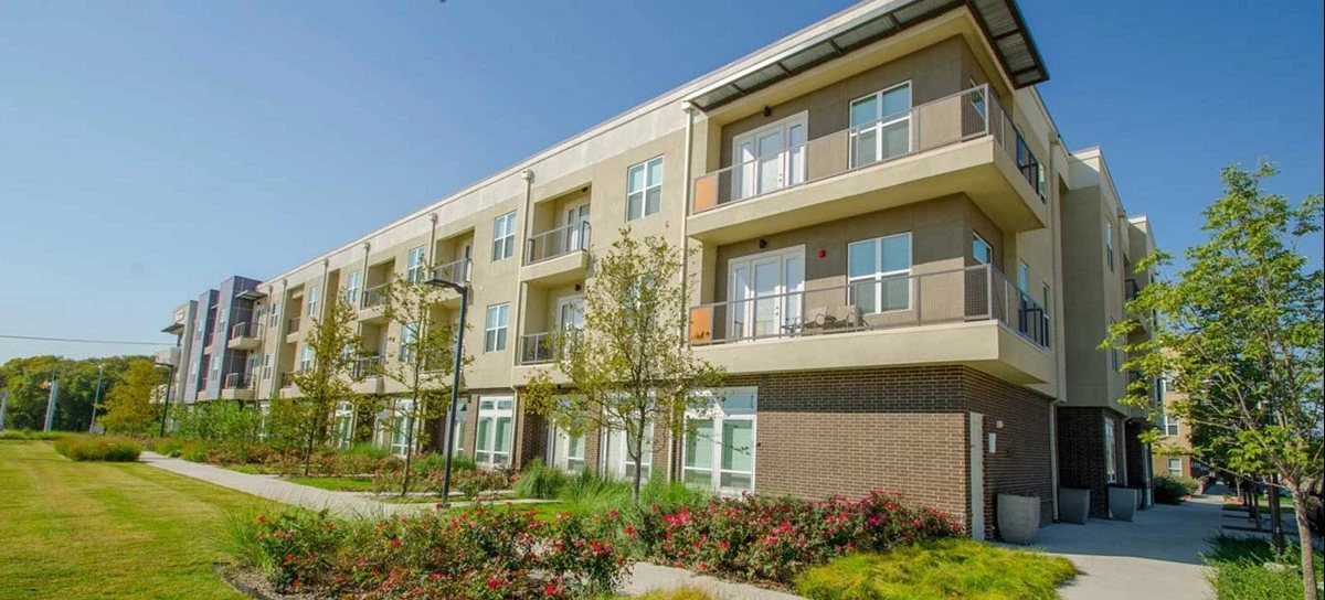 Standard at CityLine I & II