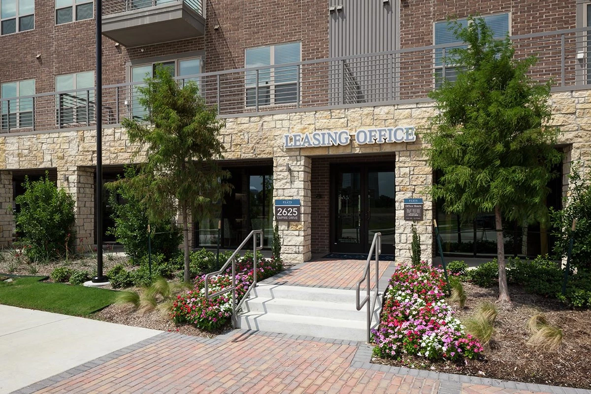 The Top 16 Off-Campus Housing Options for UTD Students