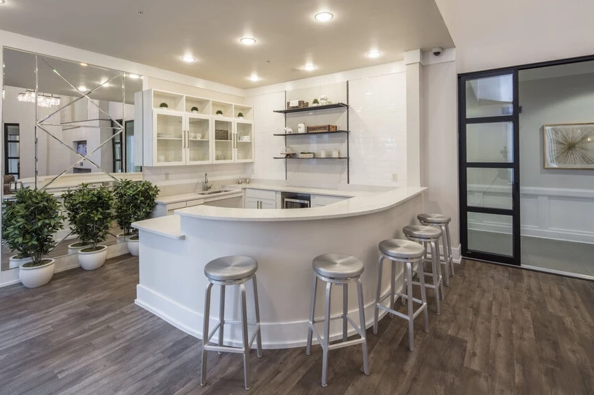 Lakeshore Lofts