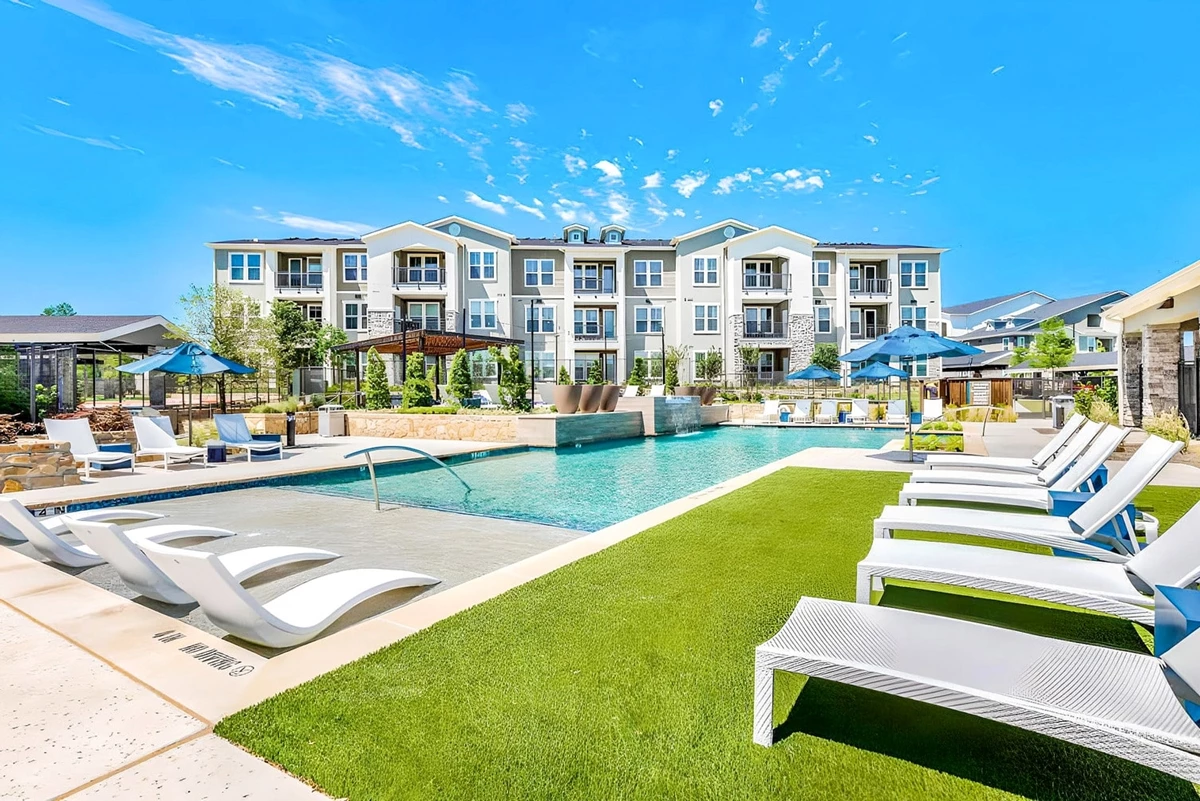 The Top 9 Apartments in Garland