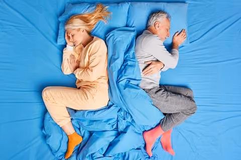 Sleeping in the fetal position can be a good sleeping posture.