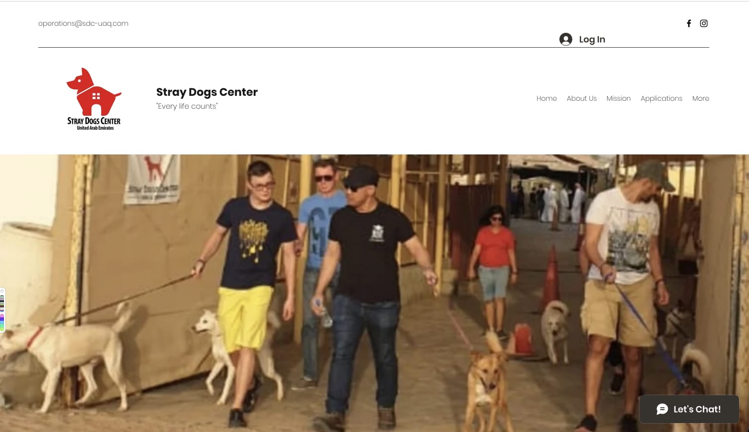 UAQ Stray Dogs Center Website Screenshot