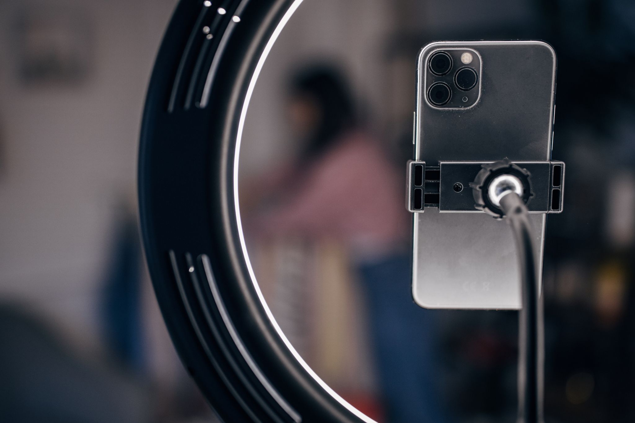 Il “soft power” degli influencer: dalla campagna elettorale alla propaganda globale