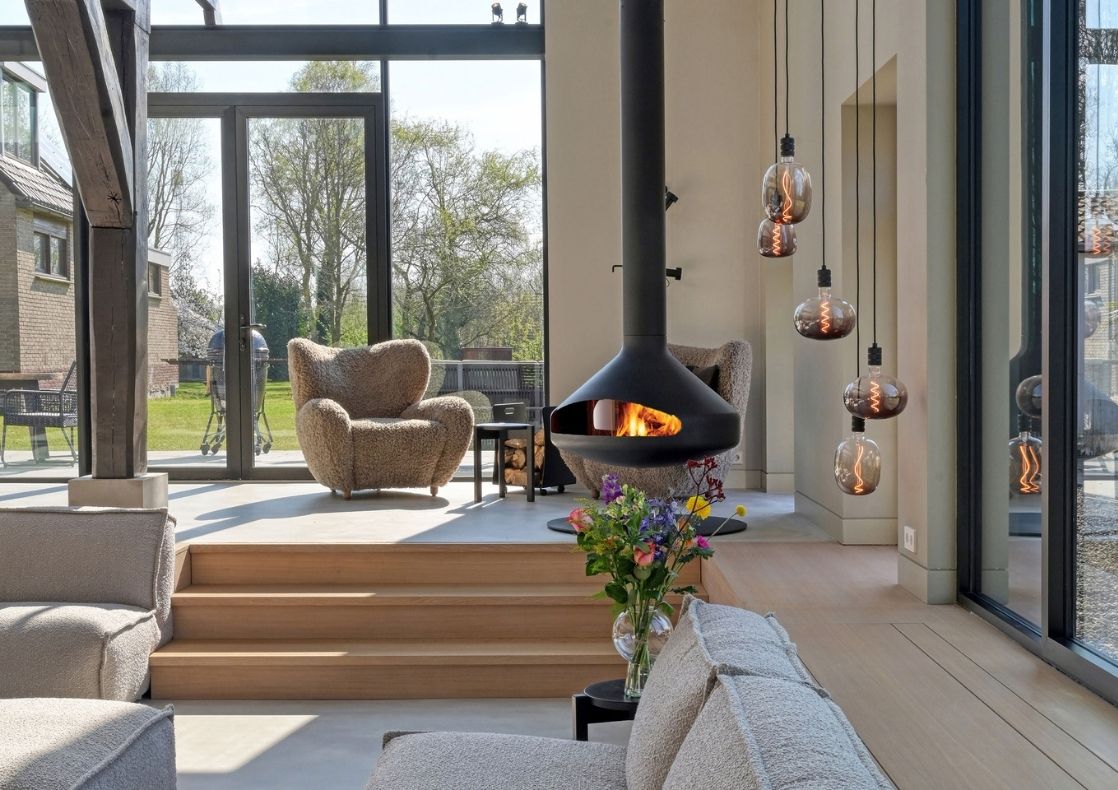 Ergofocus glazed wood burning fireplace