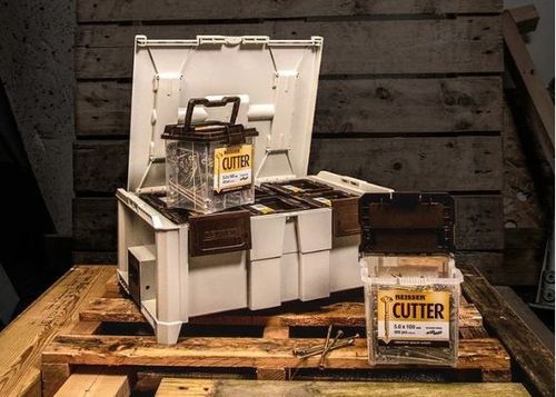 Reisser Cutter Screw Display