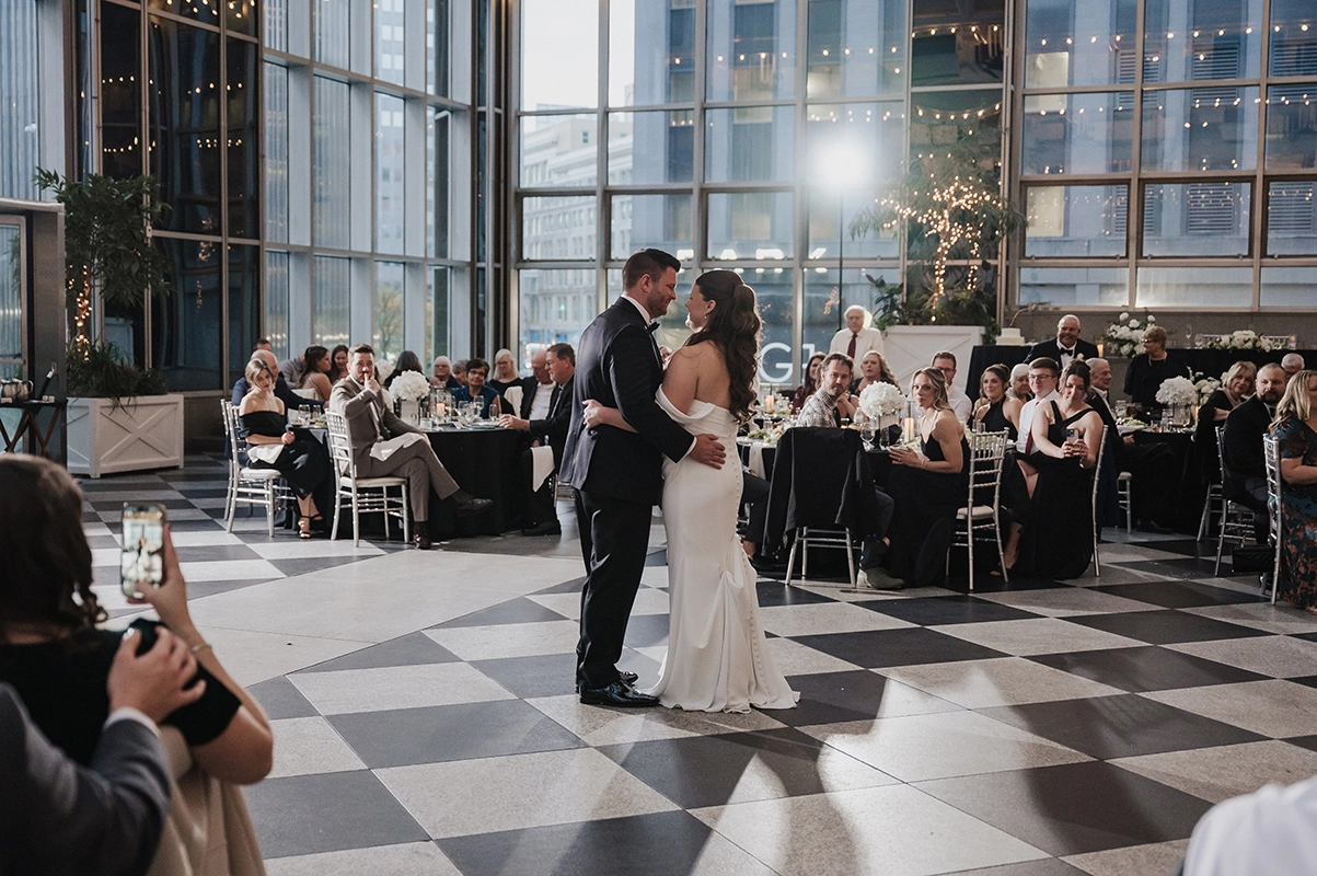 Steven Dalton Pittsburgh Photographer Wintergarden PPG Wedding