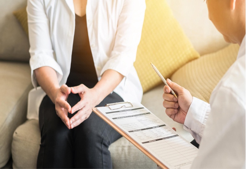 Nên đi khám sớm để bác sĩ tư vấn phương pháp điều trị