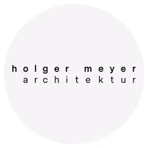 Logo von holger meyer architektur, einem international tätigen Architekturbüro mit einem Schwerpunkt auf der Transformation von Bestandsimmobilien