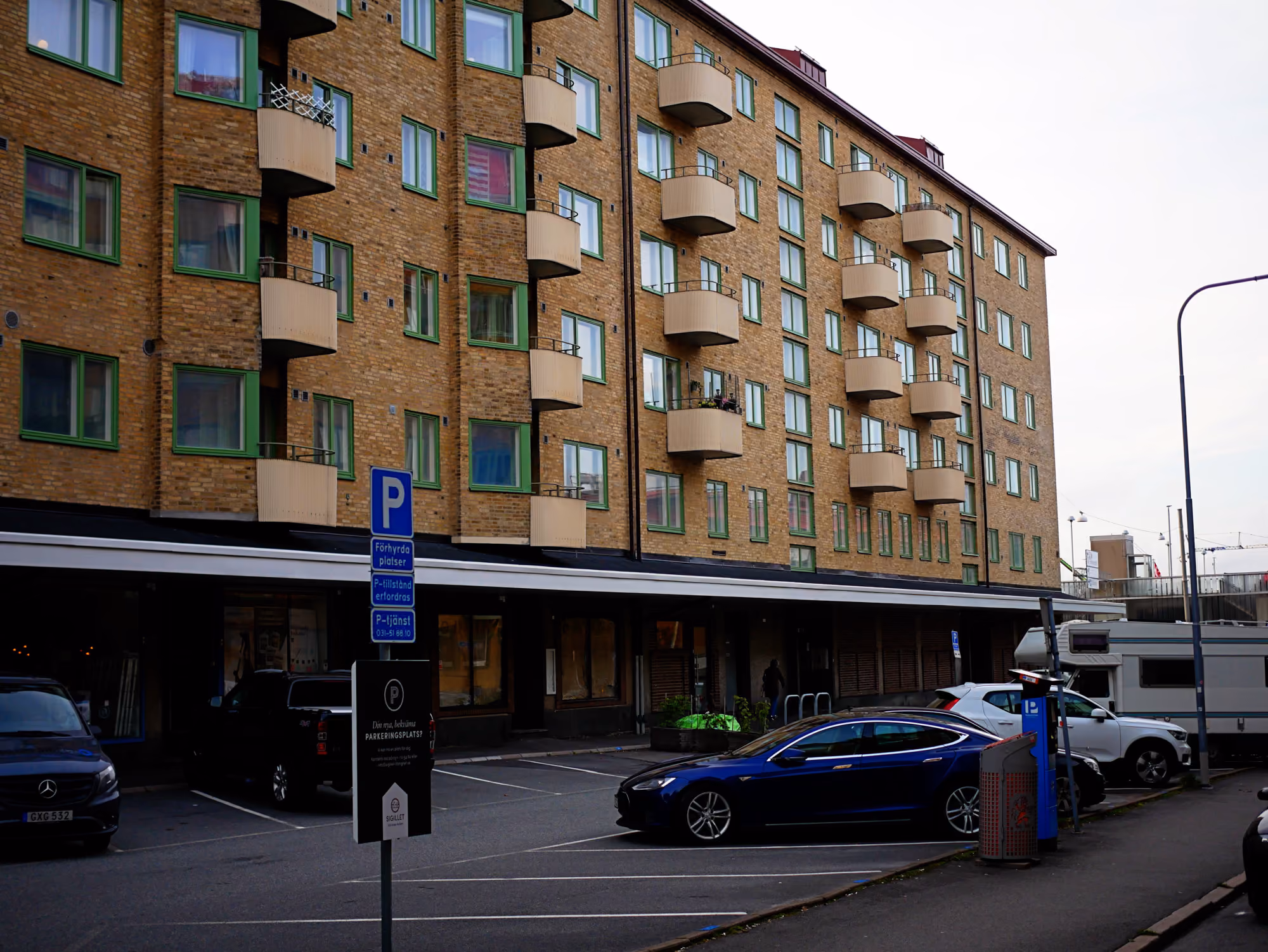 Ravioli och vin i Olskroken