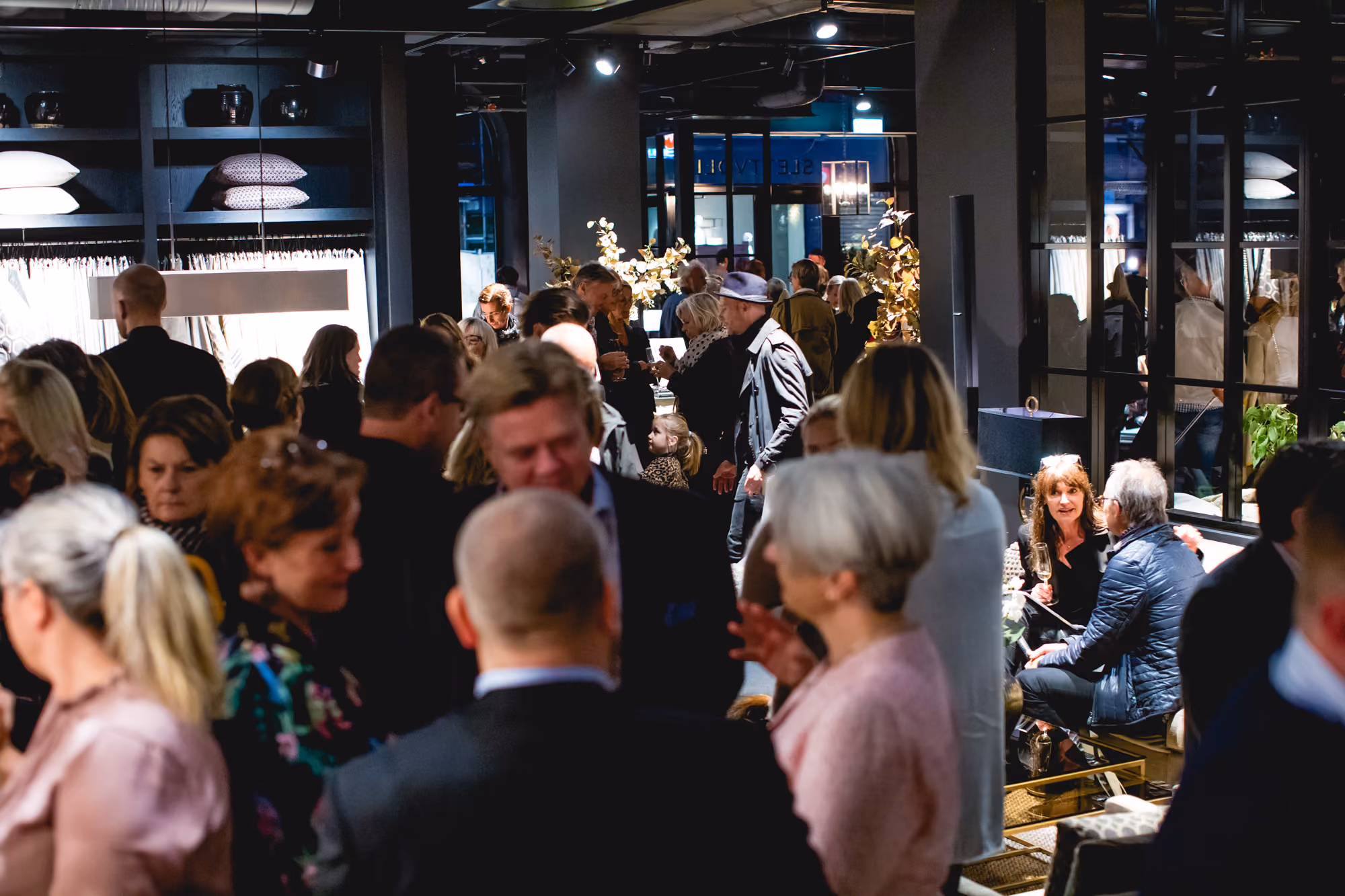 Invigning av Slettvolls nya butik