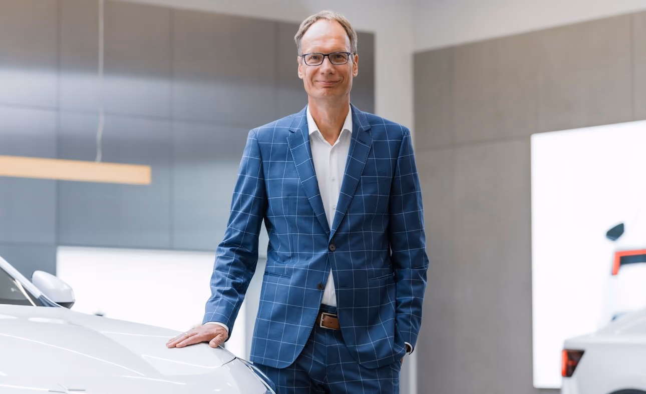 Polestar satsar på återförsäljare