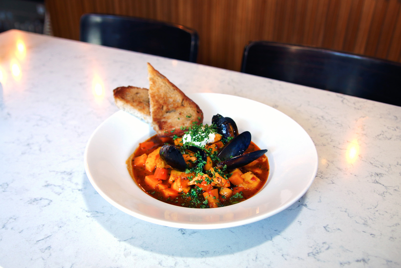 Sydfransk fisk- och skaldjurssoppa