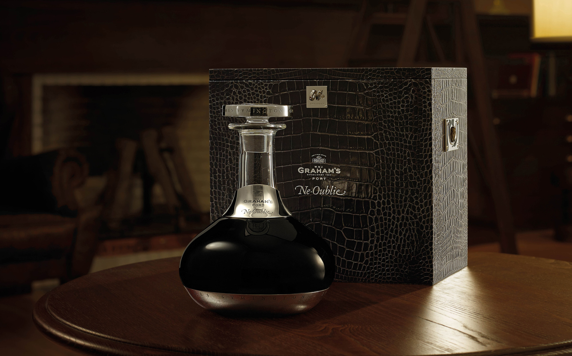 656 numrerade karaffer