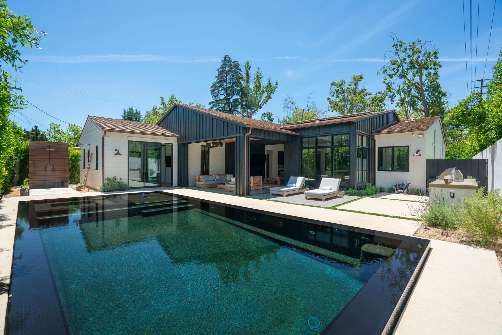 Custom Home Additions Los Angeles | Made for High-End Living
