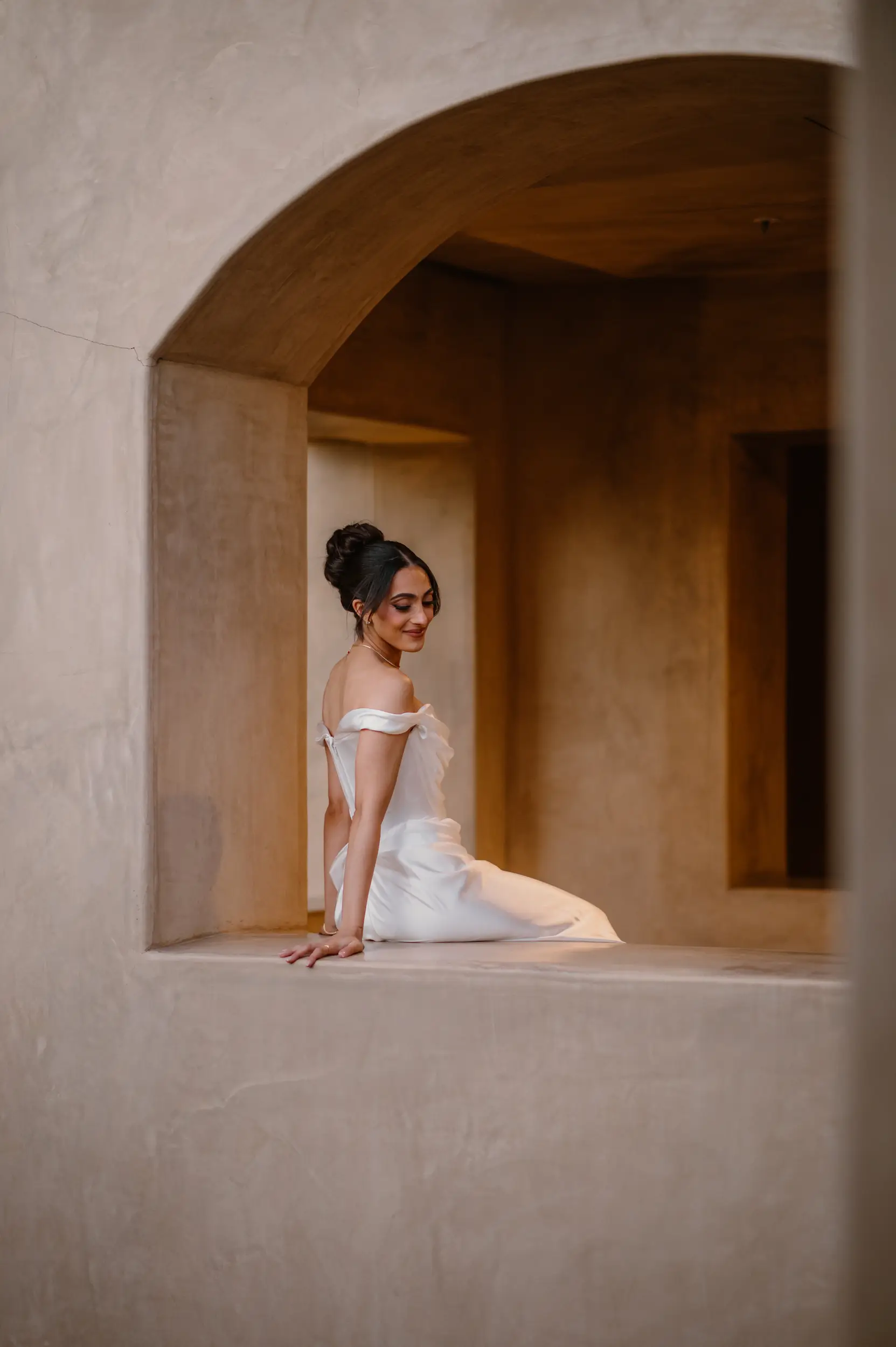 Bridal portraits at Serra Plaza.