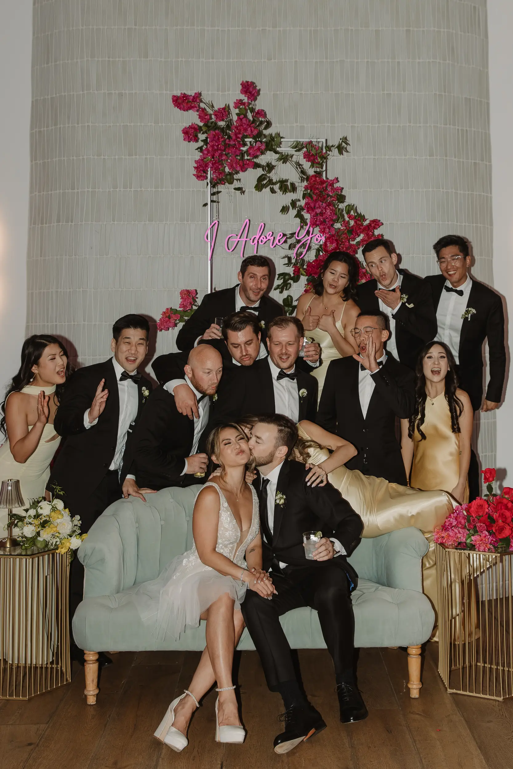 wedding party group photo.