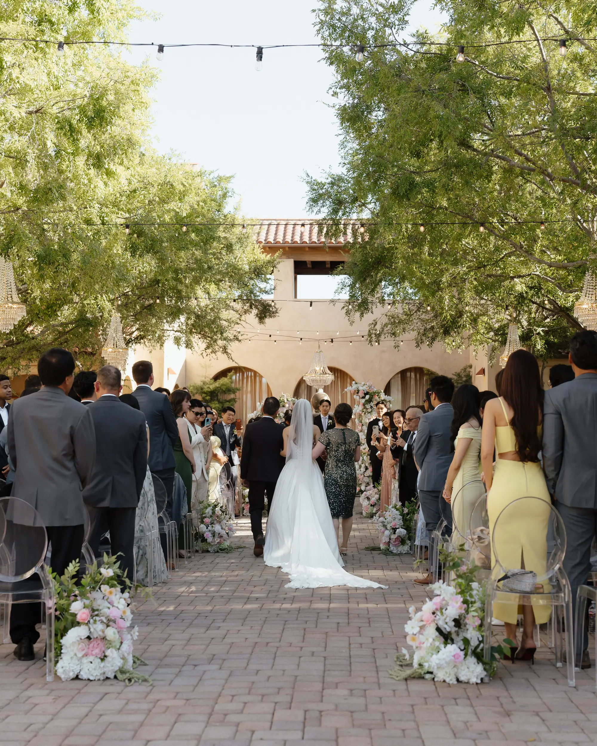 Pink and peach summer wedding at Serra Plaza.