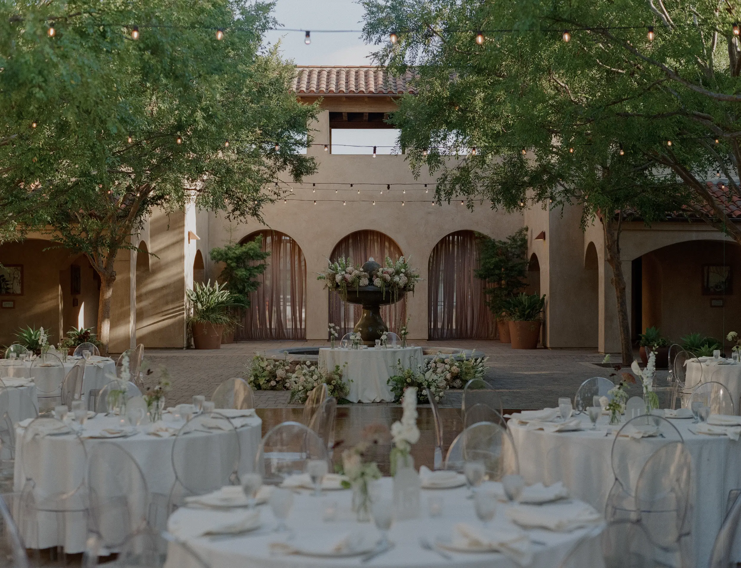 Outdoor garden wedding.