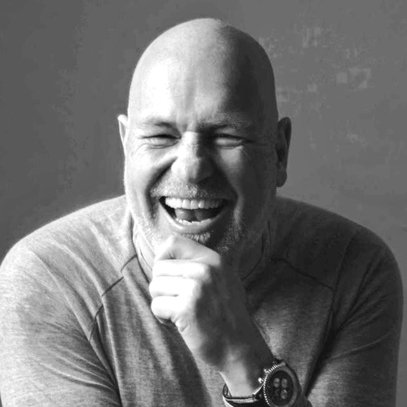 Stephan K Thieringer