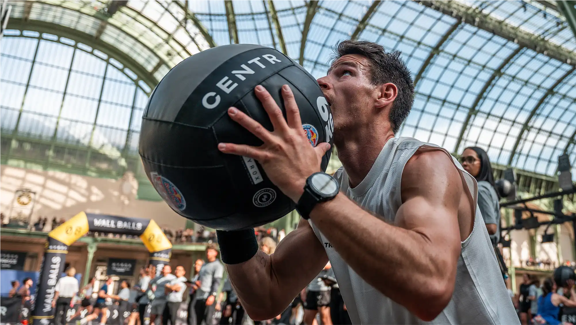Exercice de wallball durant l'hyrox