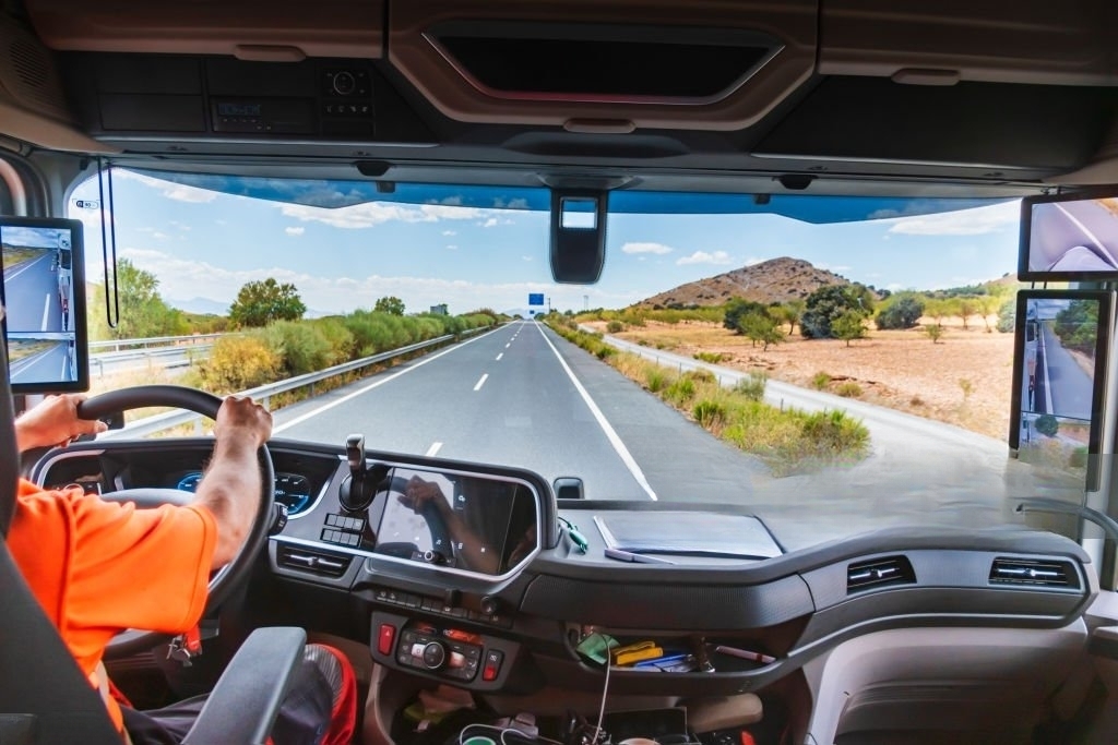 Jazda w podwójnej obsadzie – co trzeba wiedzieć na ten temat?