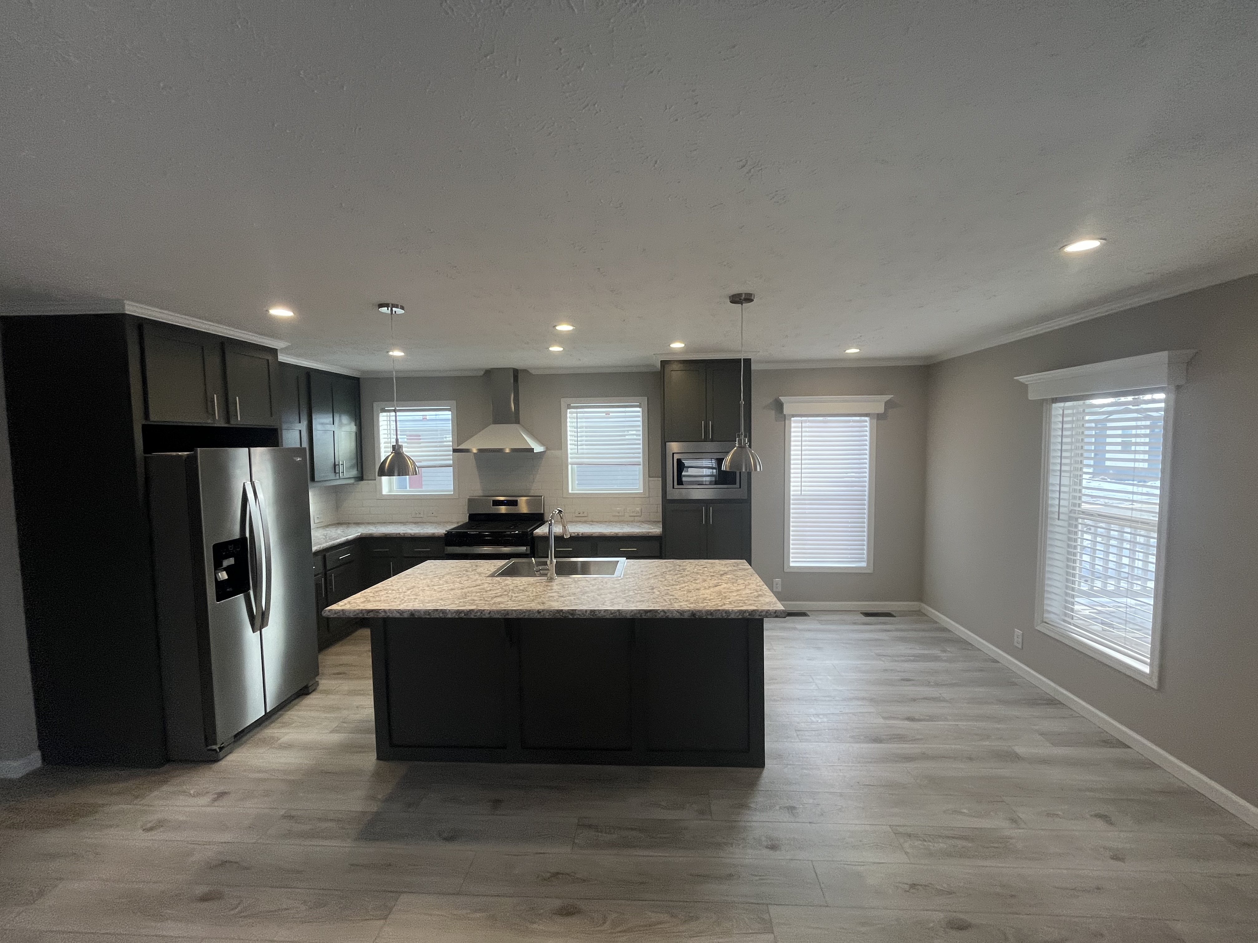 49 Friendship Dr, Sparta, MI 49345