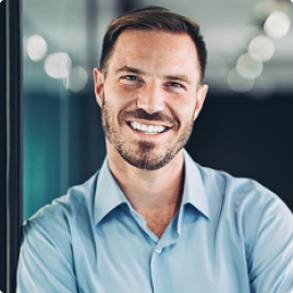 foto de um homem chamado João sorrindo