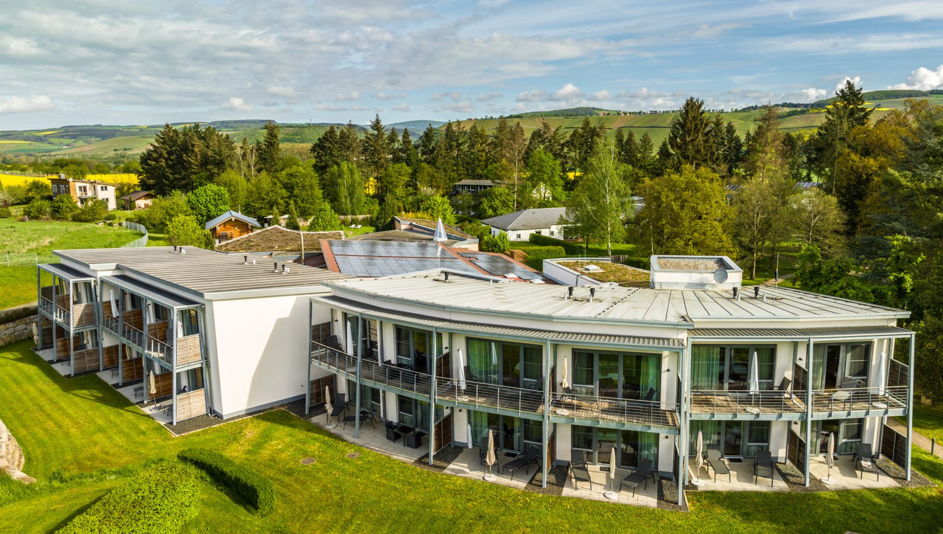 Haus Igelsberg am ruhigen, äußeren Rand mit Blick in die grüne Landschaft